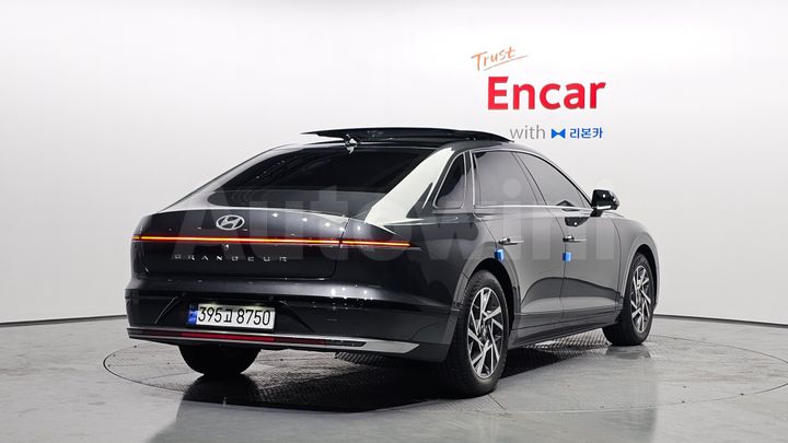 Hyundai Grandeur 2023 — 2