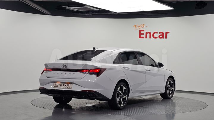 Hyundai Avante 2023 — 2