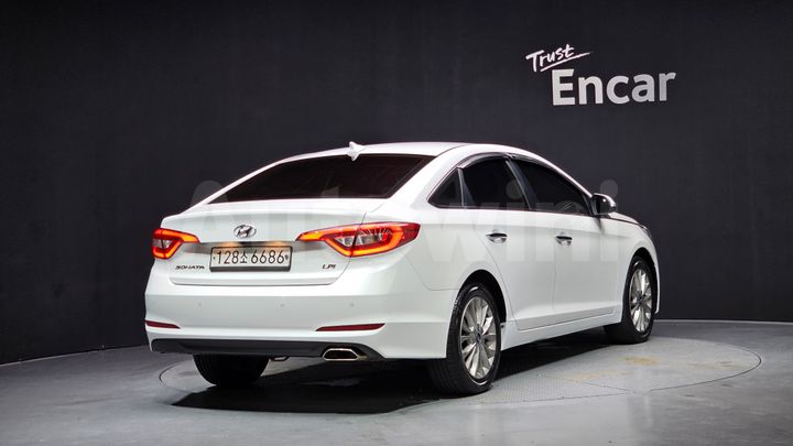 Hyundai Sonata 2015 — 2