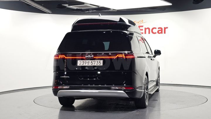 Kia Carnival 2023 — 4