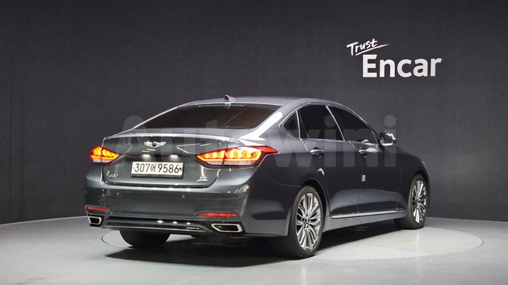Genesis G80 2020 — 2