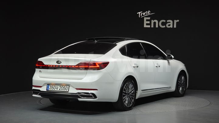 Kia K7 2021 — 2
