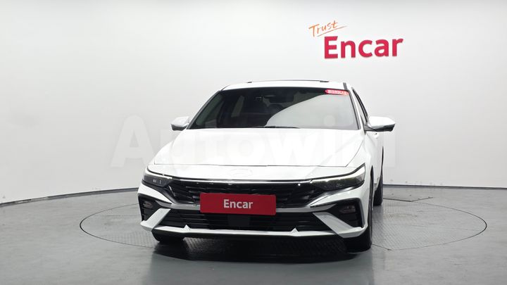 Hyundai Avante 2024 — 2