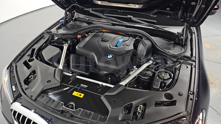 BMW 5 Series 2023 — 5