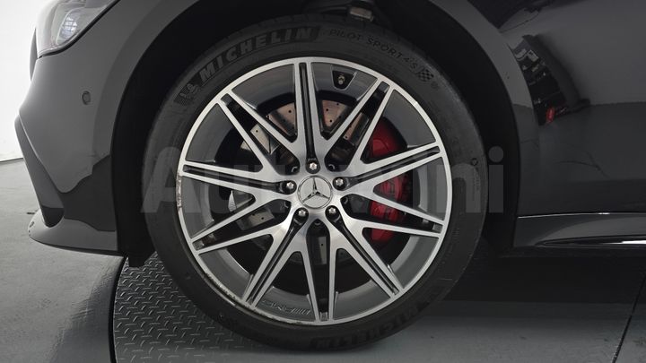 Mercedes-Benz AMG GT 2023 — 4