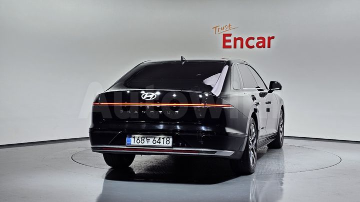 Hyundai Grandeur 2023 — 4