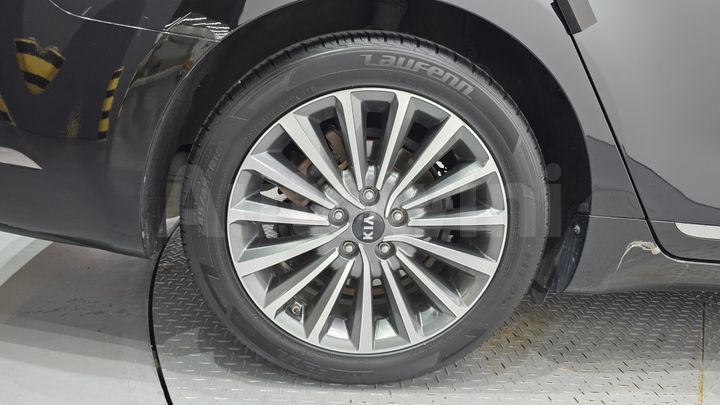 Kia K7 2017 — 5