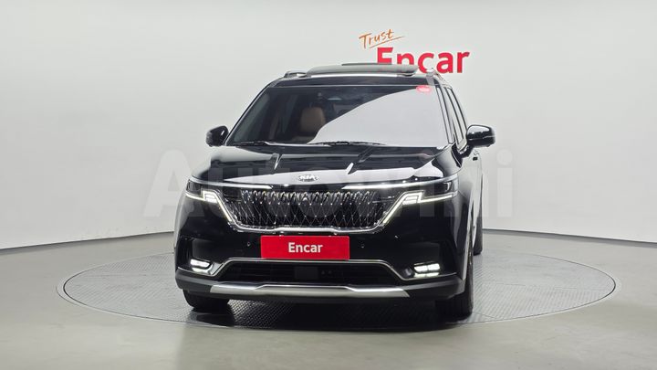 Kia Carnival 2021 — 3