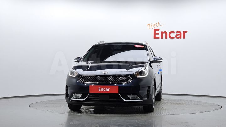 Kia Niro 2017 — 2