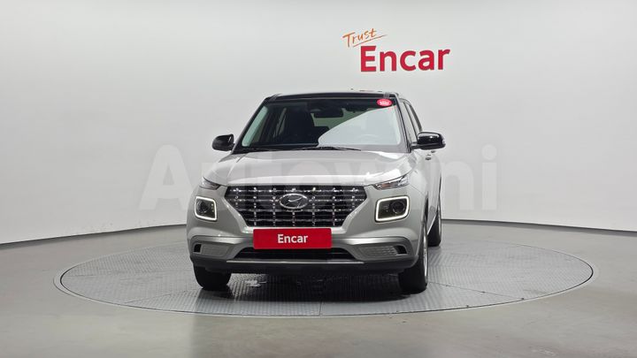 Hyundai Venue 2024 — 3