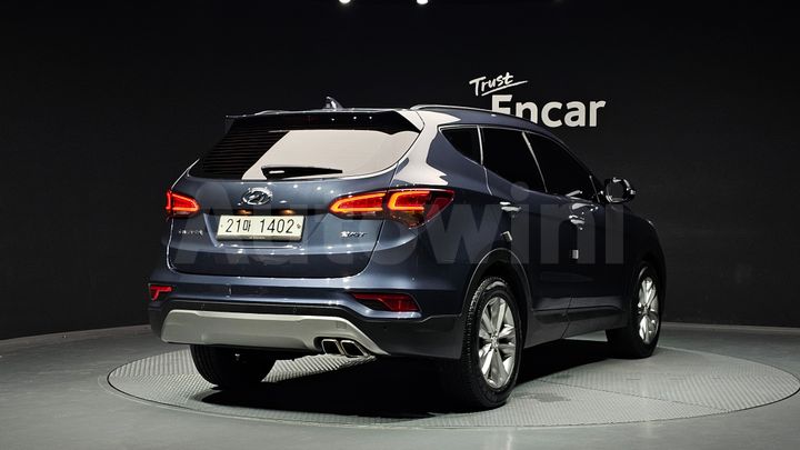 Hyundai SantaFe 2017 — 2