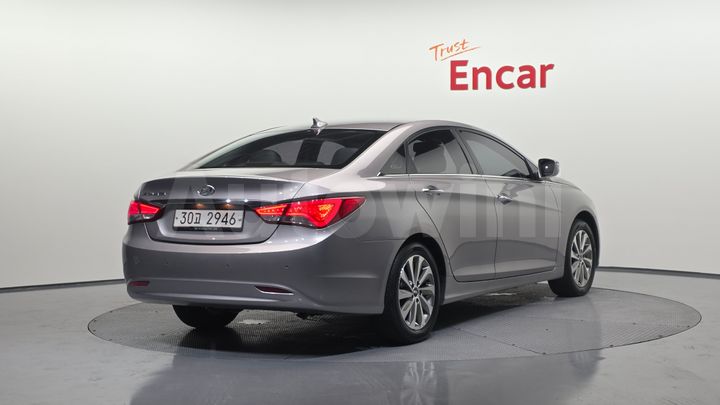 Hyundai Sonata 2014 — 2