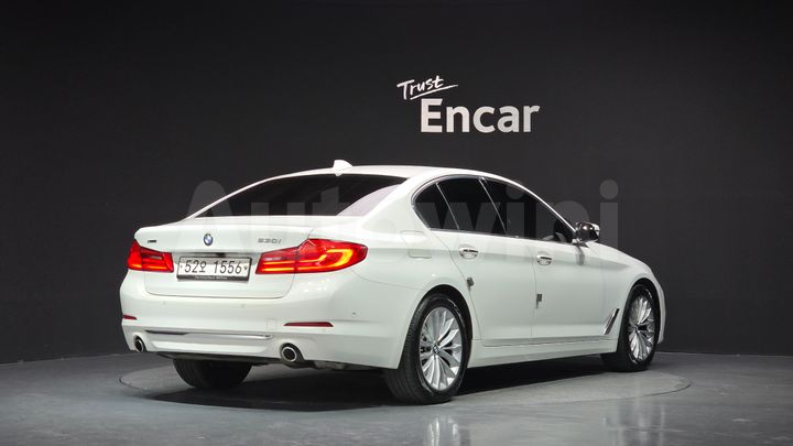 BMW 5 Series 2018 — 2