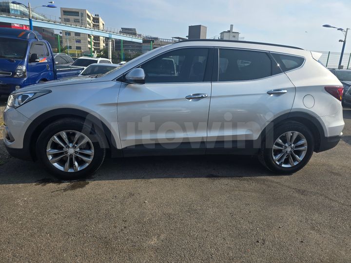 Hyundai SantaFe 2017 — 2