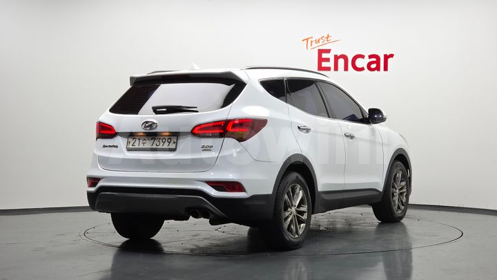 Hyundai SantaFe 2018 — 2
