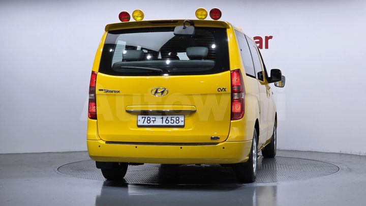 Hyundai Starex 2014 — 4