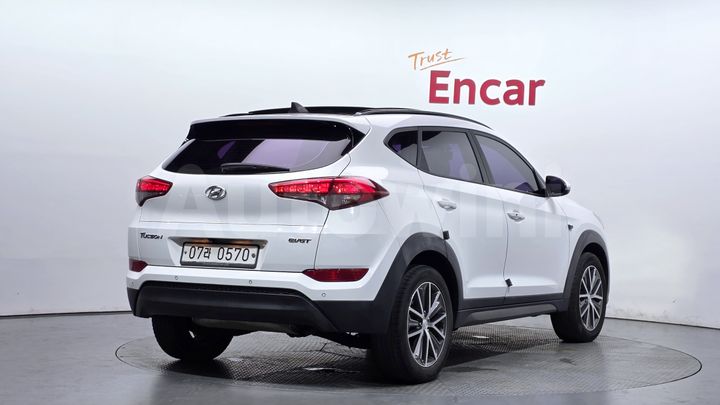 Hyundai Tucson 2016 — 2