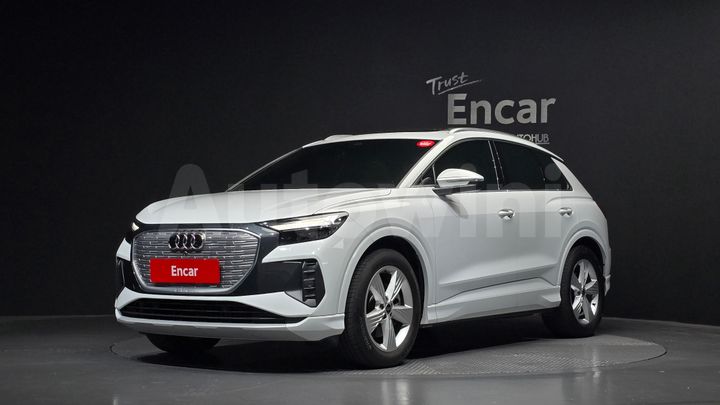 Audi Q4