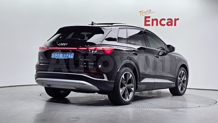 Audi Q4