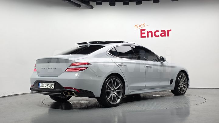 Genesis G70 2021 — 2
