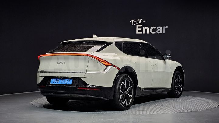 Kia EV6 2022 — 2