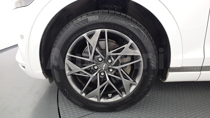 Genesis GV70 2021 — 5