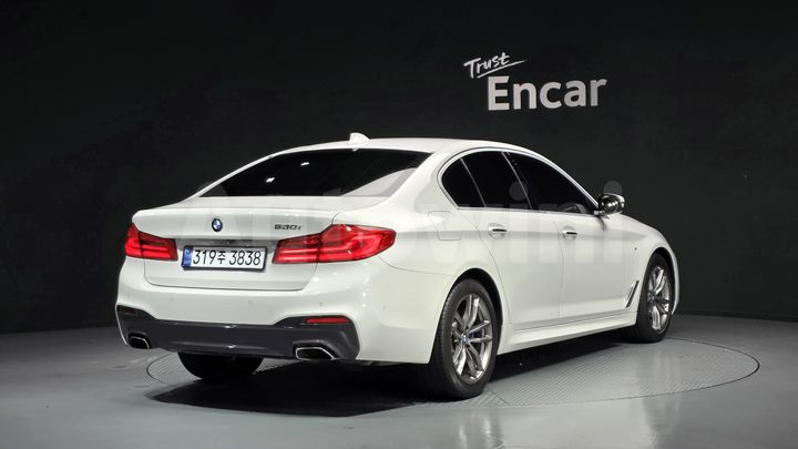 BMW 5 Series 2018 — 2