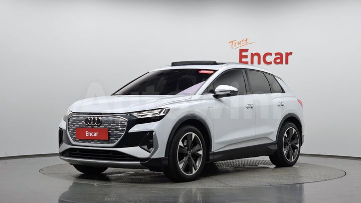 Audi Q4