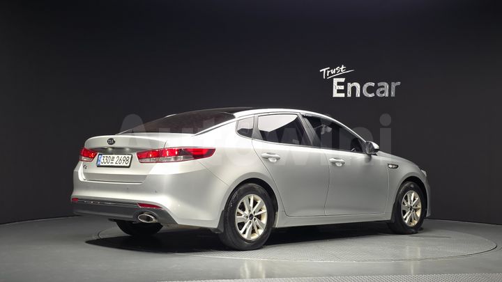Kia K5 2018 — 2