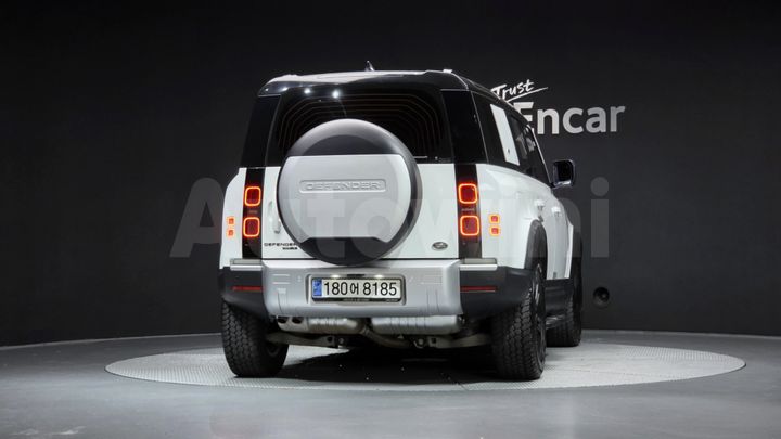 Land Rover Defender 2020 — 4