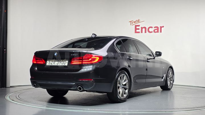 BMW 5 Series 2018 — 2