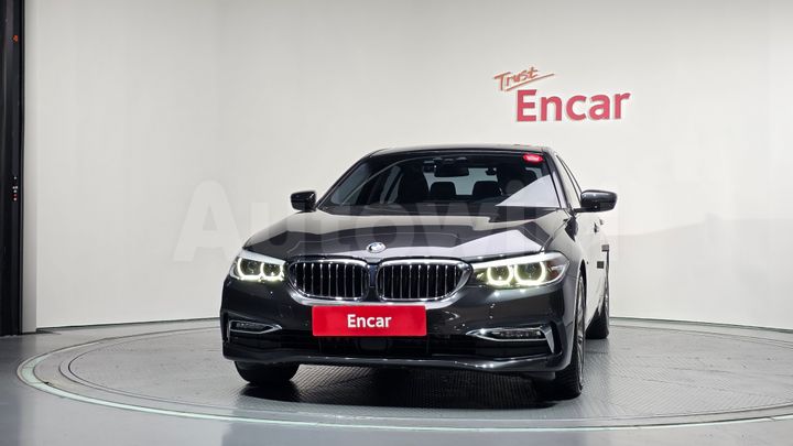 BMW 5 Series 2018 — 3