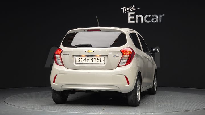 Chevrolet Spark 2017 — 4