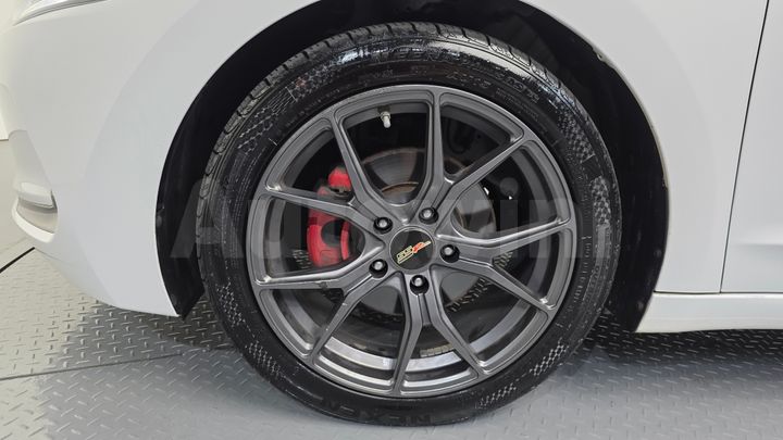 Hyundai Avante 2016 — 5
