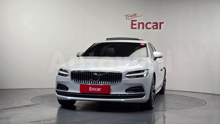 Volvo S90 2024 — 3