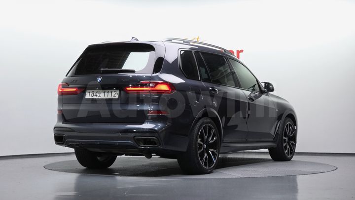 BMW X7 2020 — 3