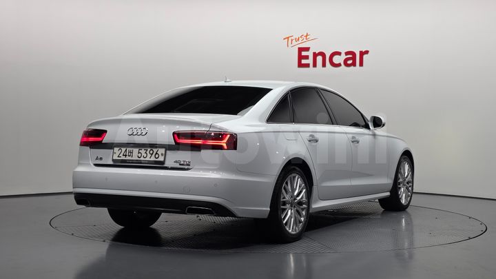 Audi A6 2016 — 2
