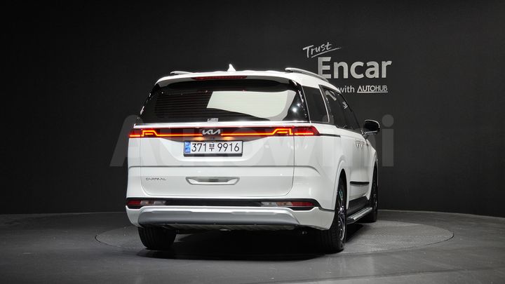 Kia Carnival 2023 — 4