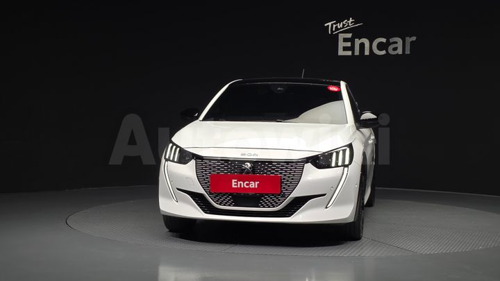 Peugeot 208 2023 — 3