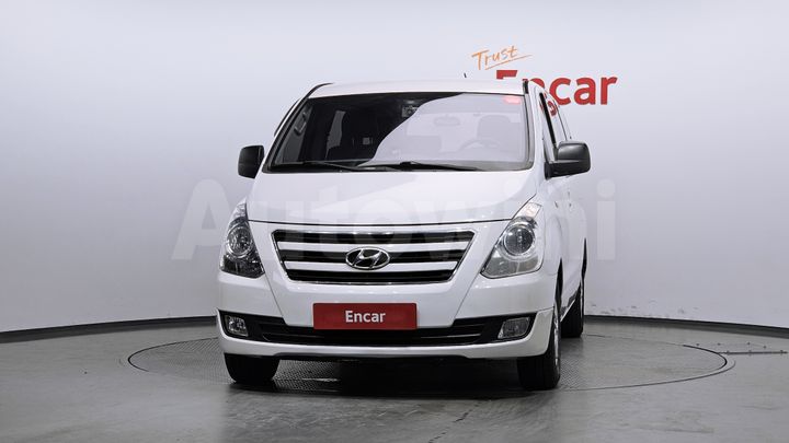 Hyundai Starex 2017 — 3