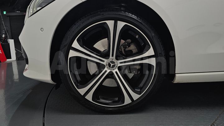 Mercedes Benz C Class