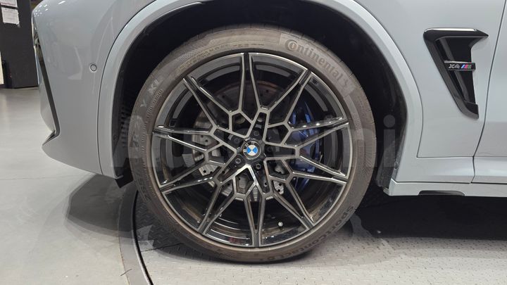 BMW X4M