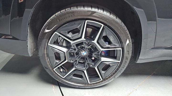 BMW XM 2023 — 5
