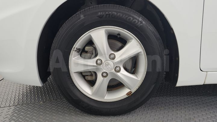 Hyundai Accent 2014 — 5