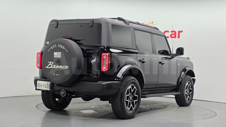 Ford Bronco