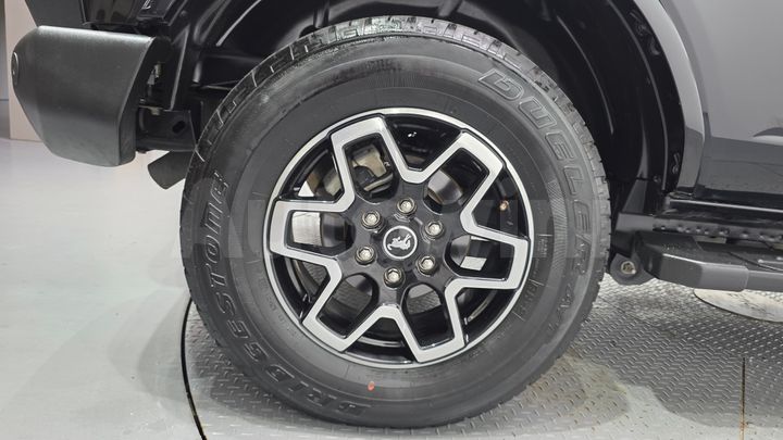 Ford Bronco