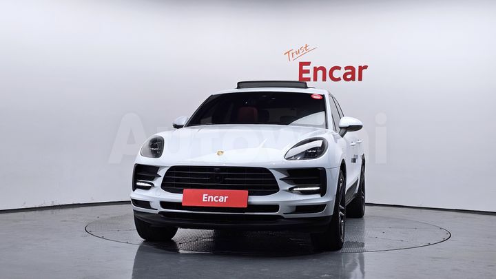 Porsche Macan 2021 — 3