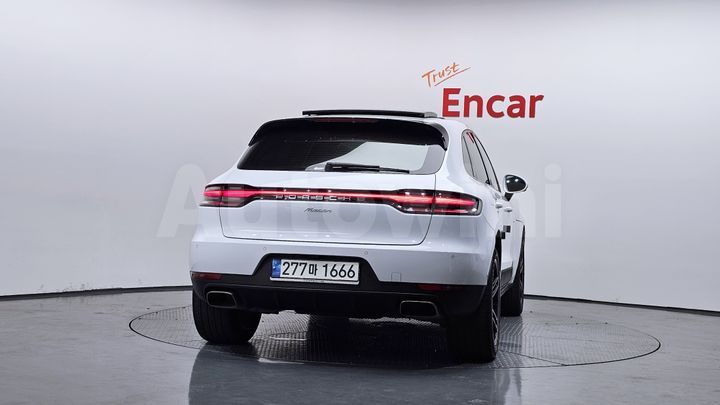 Porsche Macan 2021 — 4