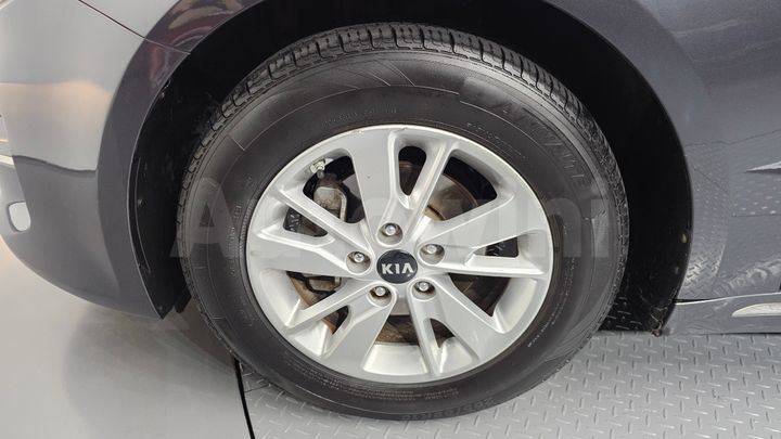 Kia K5 2017 — 5