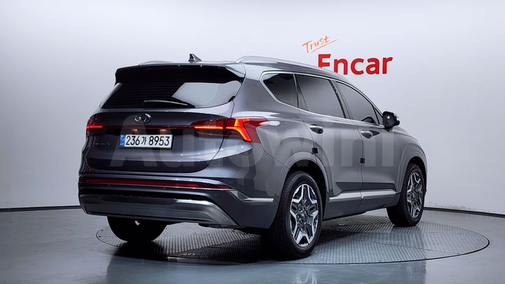 Hyundai SantaFe 2022 — 2
